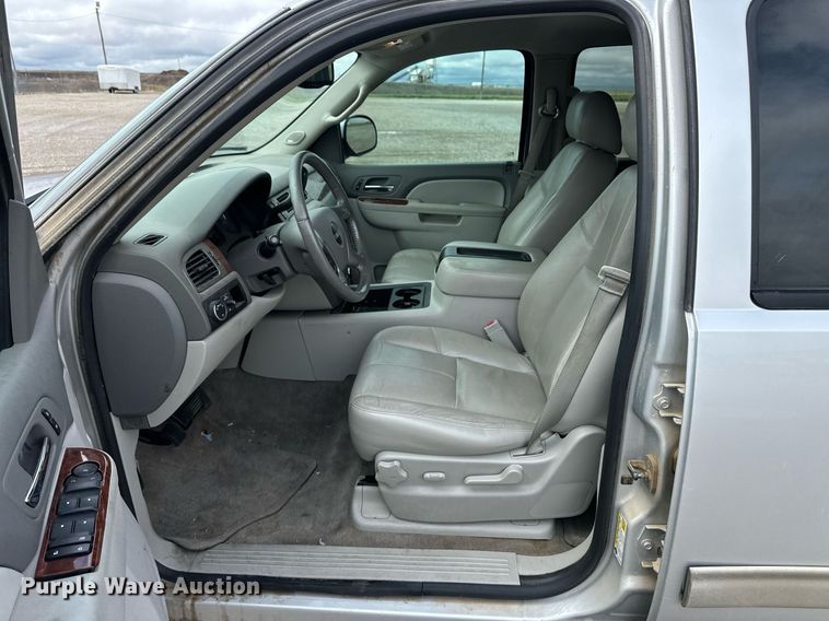 image for item EQ4732 2014 GMC Yukon XL SUV