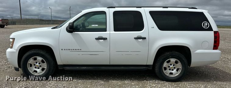 image for item EQ4733 2009 Chevrolet Suburban SUV