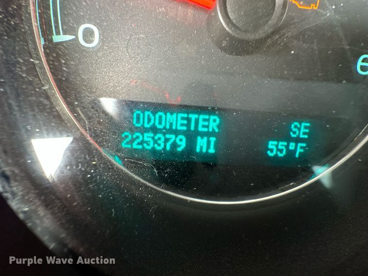 image for item EQ4733 2009 Chevrolet Suburban SUV