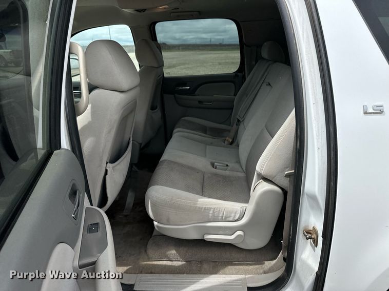 image for item EQ4733 2009 Chevrolet Suburban SUV