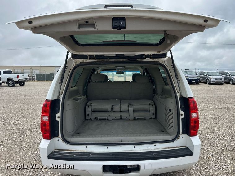 image for item EQ4733 2009 Chevrolet Suburban SUV