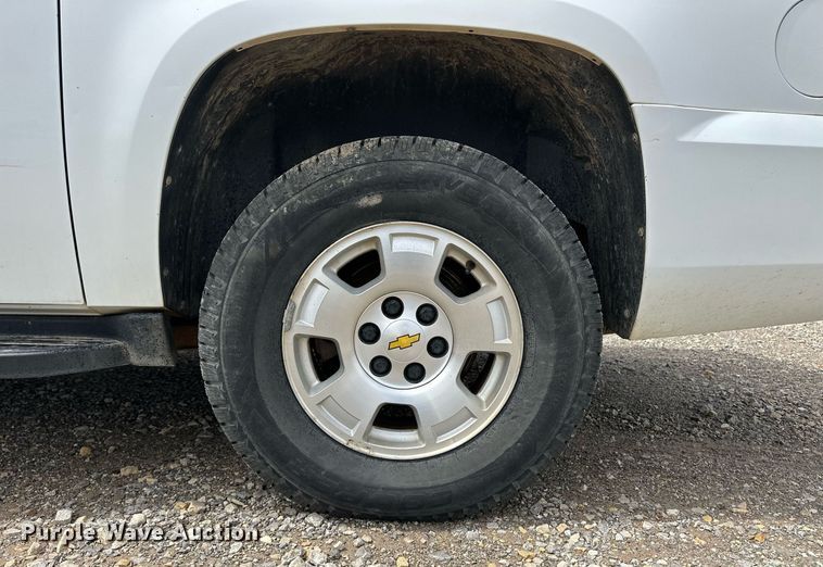 image for item EQ4733 2009 Chevrolet Suburban SUV