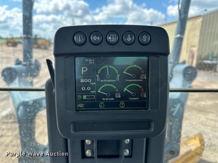 image for item EQ4737 2010 John Deere 772G motor grader