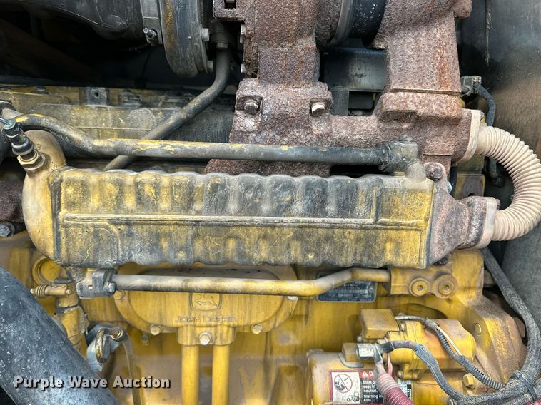 image for item EQ4737 2010 John Deere 772G motor grader