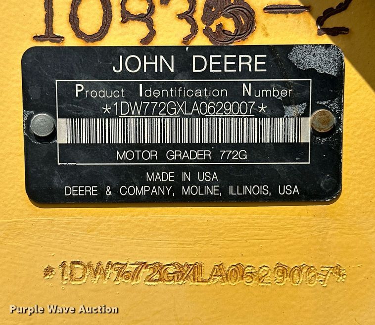 image for item EQ4737 2010 John Deere 772G motor grader