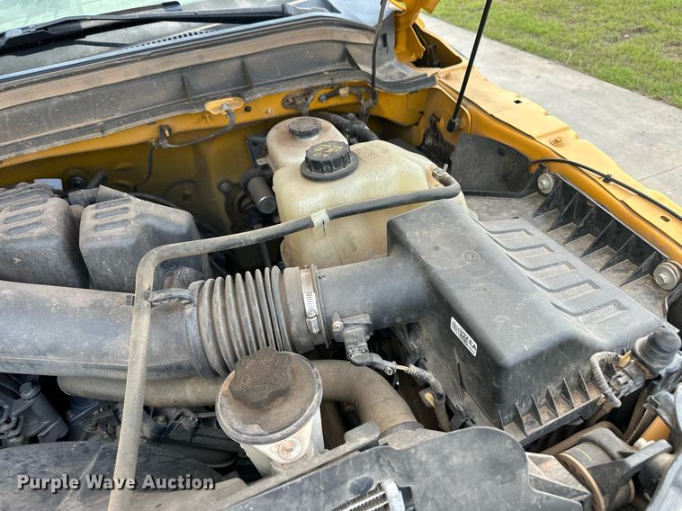 image for item EQ4739 2015 Ford F350 Super Duty pickup truck cab and chassis