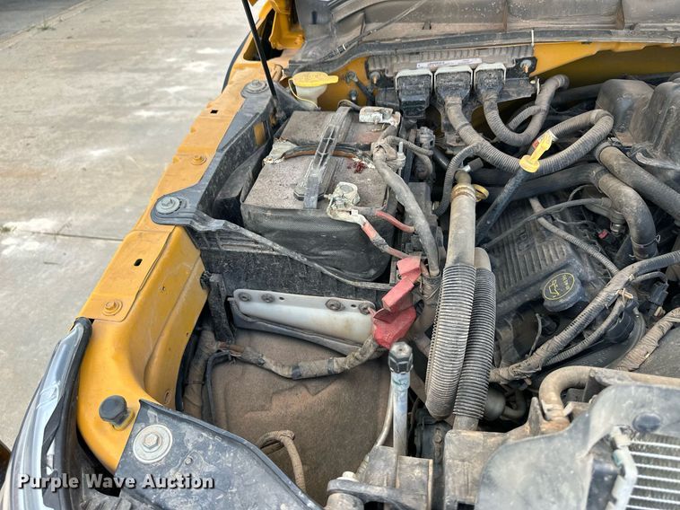 image for item EQ4739 2015 Ford F350 Super Duty pickup truck cab and chassis