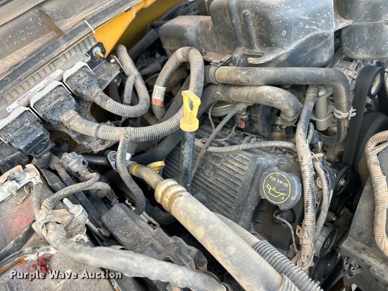 image for item EQ4739 2015 Ford F350 Super Duty pickup truck cab and chassis