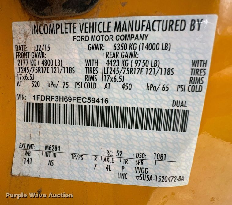 image for item EQ4739 2015 Ford F350 Super Duty pickup truck cab and chassis