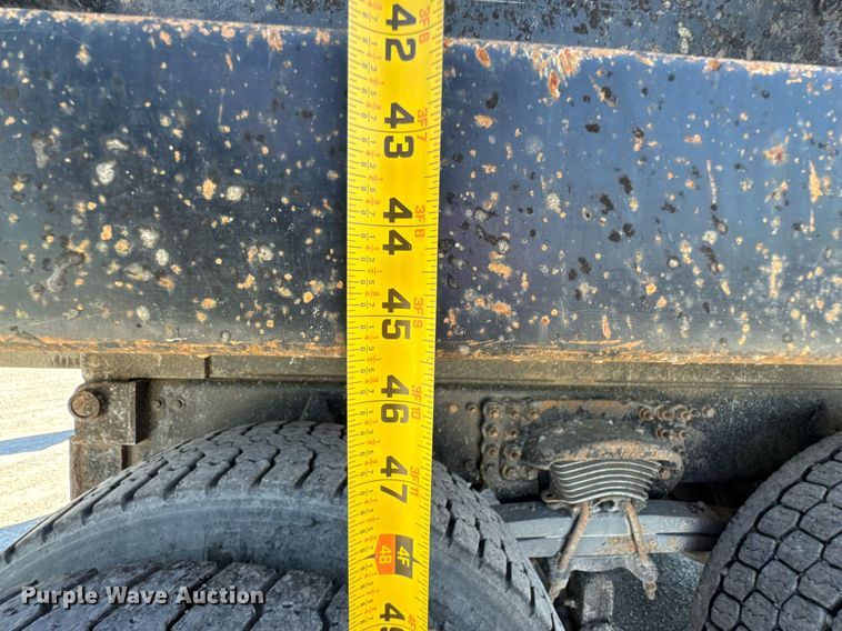 image for item JP9047 2006 Sterling LT8500 dump truck