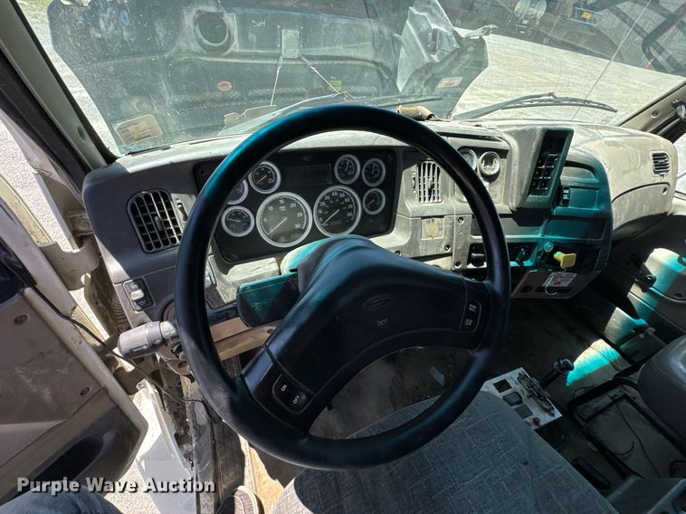 image for item JP9047 2006 Sterling LT8500 dump truck