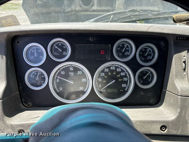 image for item JP9047 2006 Sterling LT8500 dump truck