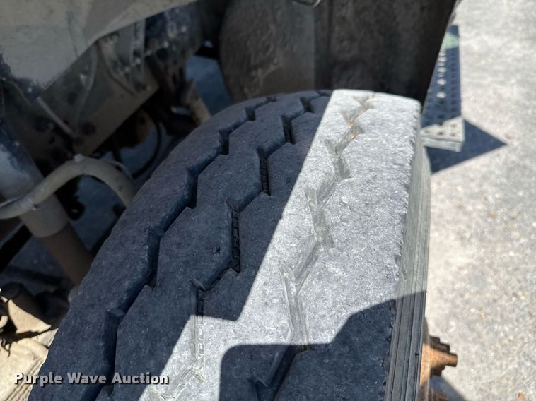 image for item JP9047 2006 Sterling LT8500 dump truck