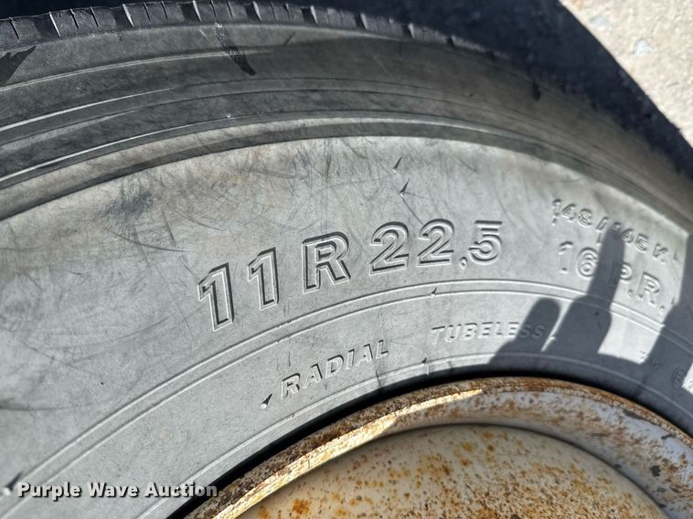 image for item JP9047 2006 Sterling LT8500 dump truck