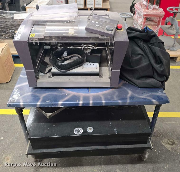 image for item NC9267 DGSHAPE DE-3 engraving machine