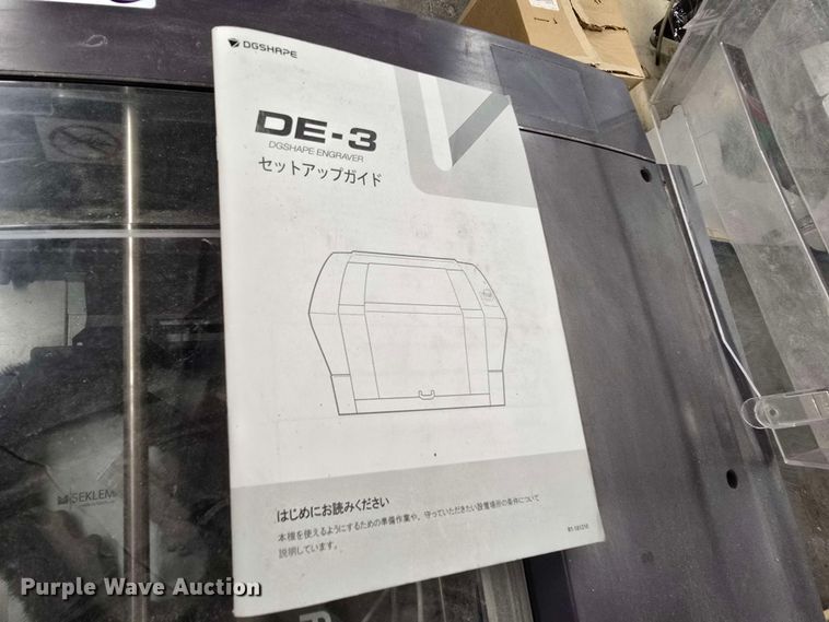 image for item NC9267 DGSHAPE DE-3 engraving machine