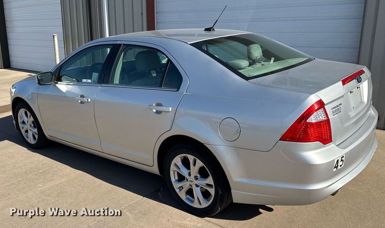 image for item NE9806 2012 Ford Fusion SE 