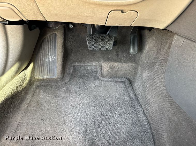 image for item NE9806 2012 Ford Fusion SE 