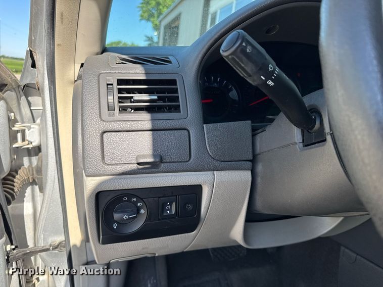 image for item NE9806 2012 Ford Fusion SE 