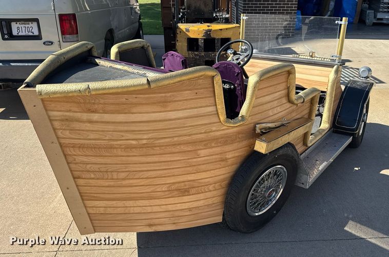 image for item NE9808 Melex 255 golf cart