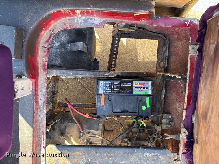 image for item NE9808 Melex 255 golf cart