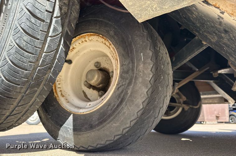 image for item NE9808 Melex 255 golf cart