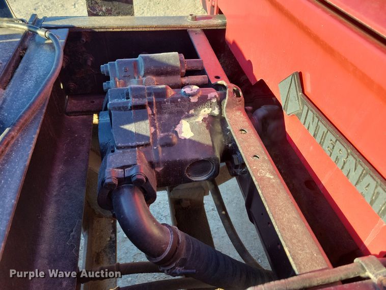 image for item OH9482 1998 International  4800 dump truck