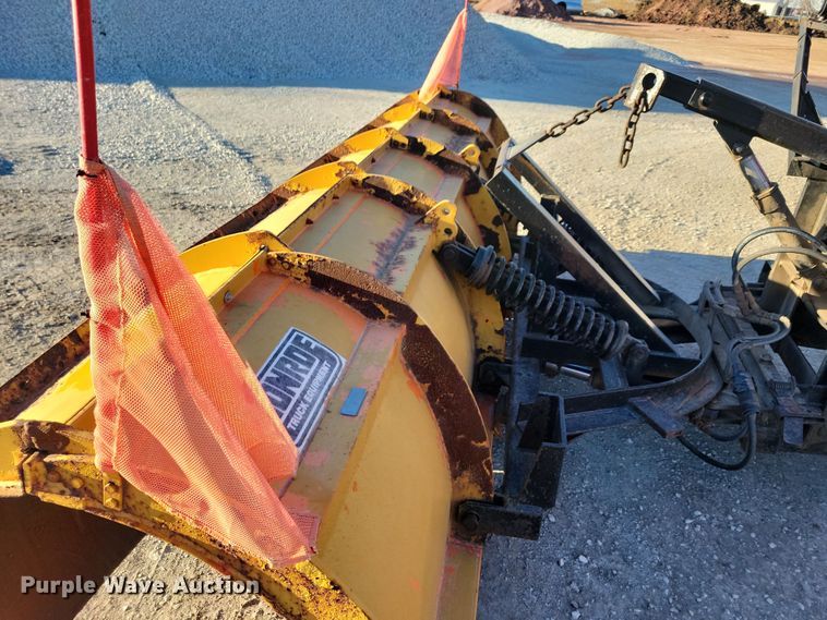 image for item OH9482 1998 International  4800 dump truck