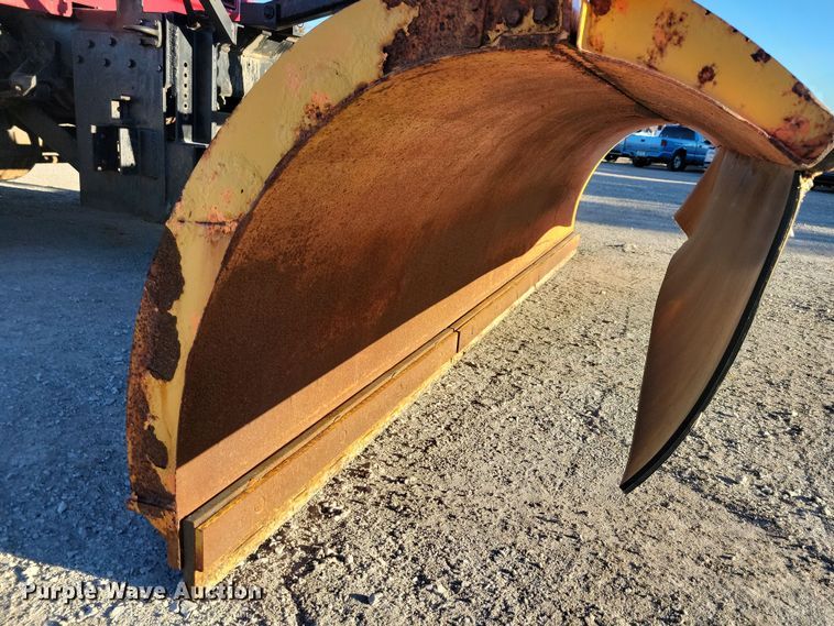 image for item OH9482 1998 International  4800 dump truck