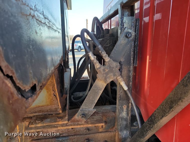 image for item OH9482 1998 International  4800 dump truck