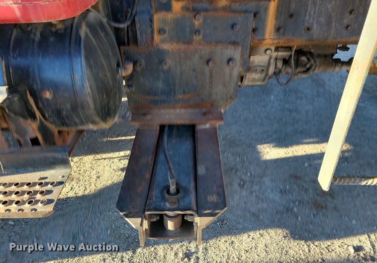 image for item OH9482 1998 International  4800 dump truck