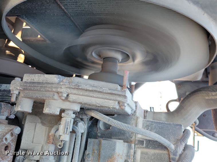 image for item OH9482 1998 International  4800 dump truck