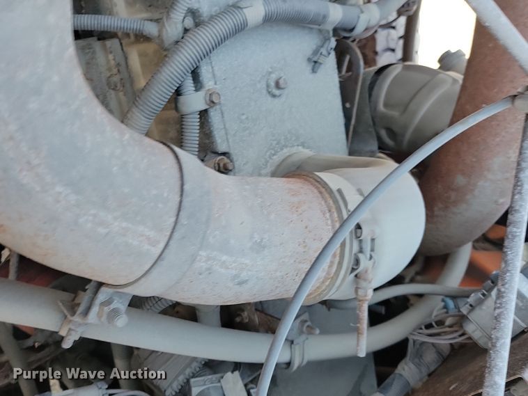 image for item OH9482 1998 International  4800 dump truck