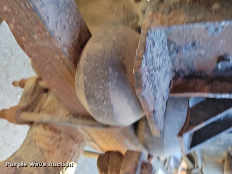 image for item OH9482 1998 International  4800 dump truck