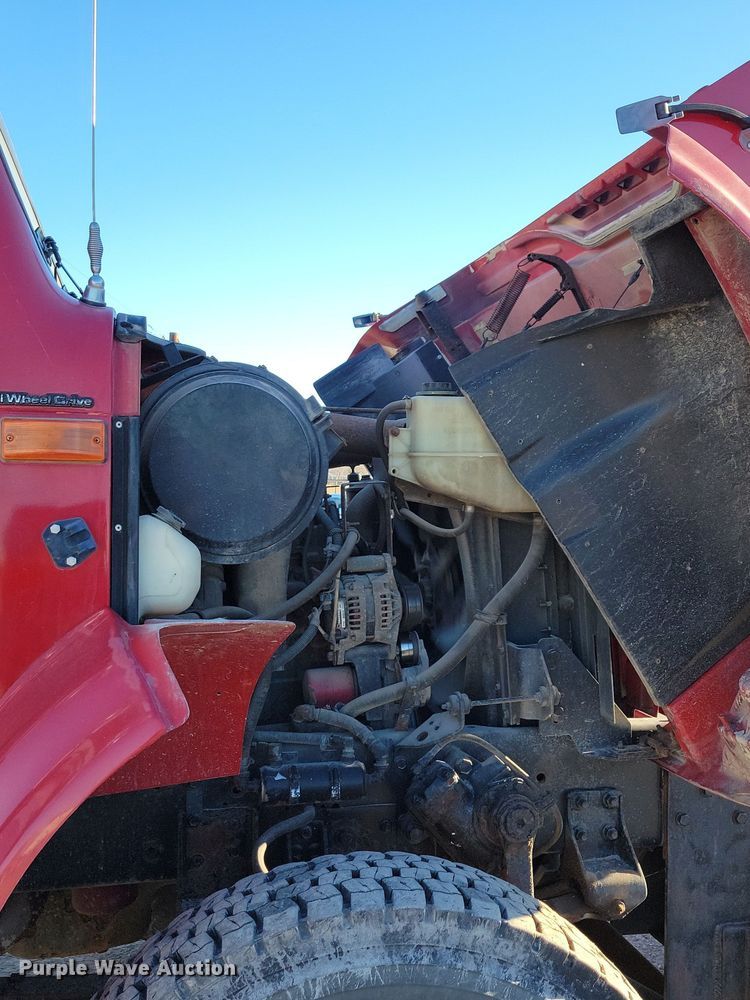 image for item OH9482 1998 International  4800 dump truck