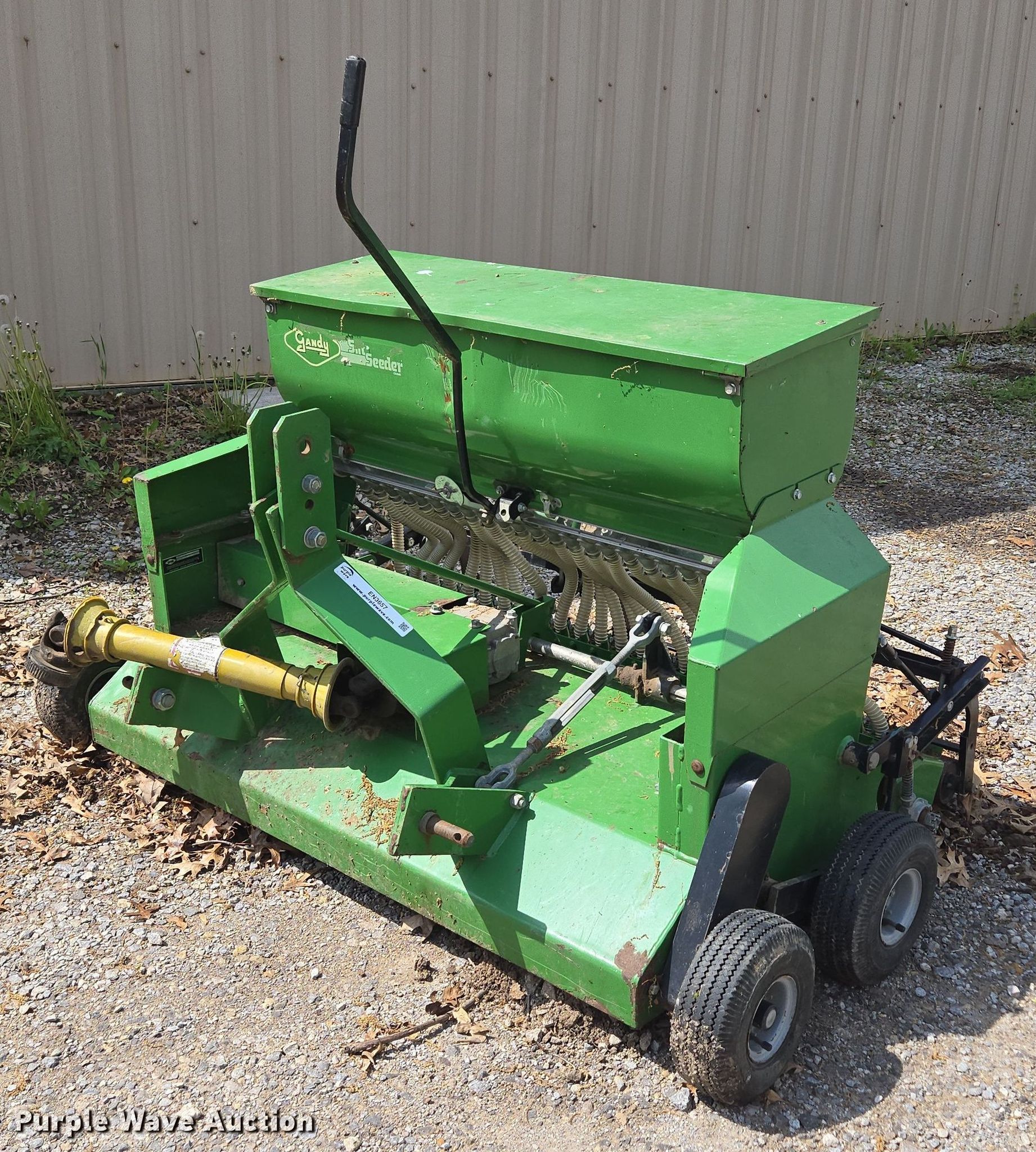 Gandy 2848DP seeder in Pittsburg, KS | Item EN3657 sold