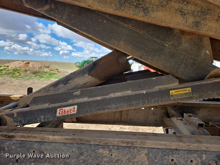 image for item DE2180 1986 GMC 7000 grain truck