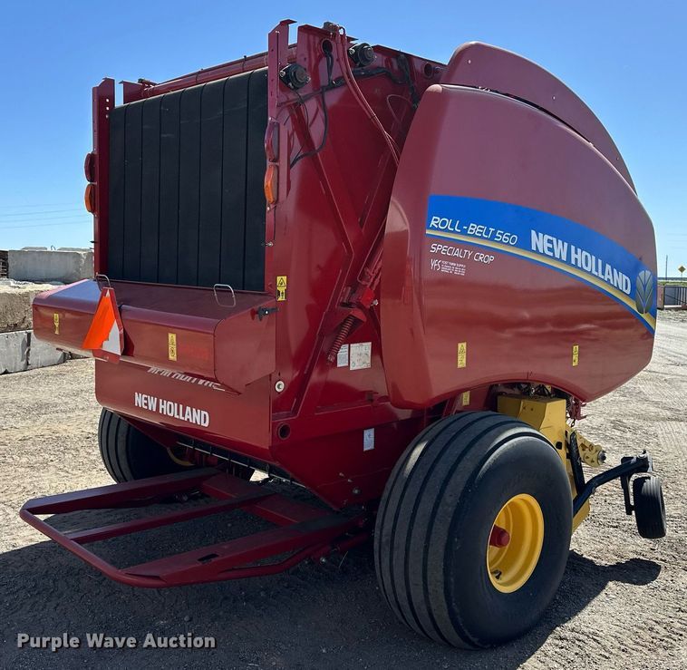 image for item DF8501 2018 New Holland 560RB round baler