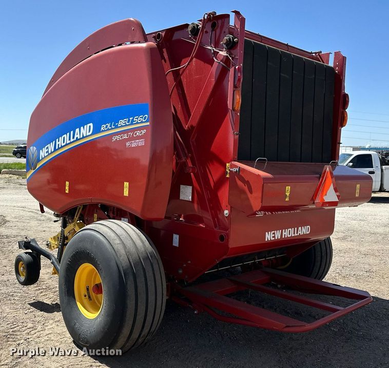 image for item DF8501 2018 New Holland 560RB round baler