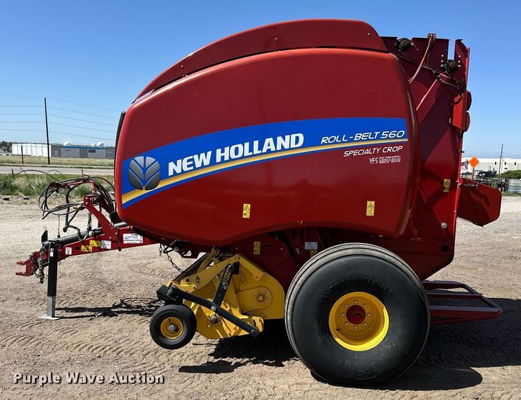 image for item DF8501 2018 New Holland 560RB round baler