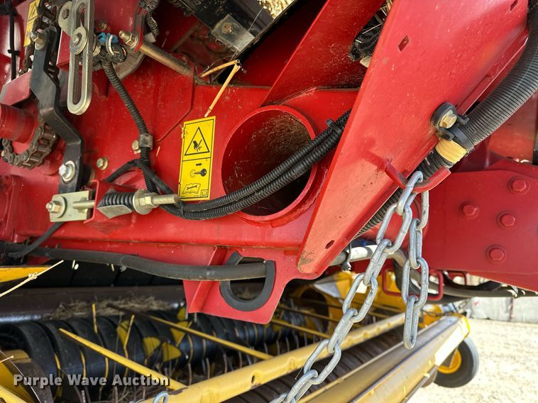 image for item DF8501 2018 New Holland 560RB round baler