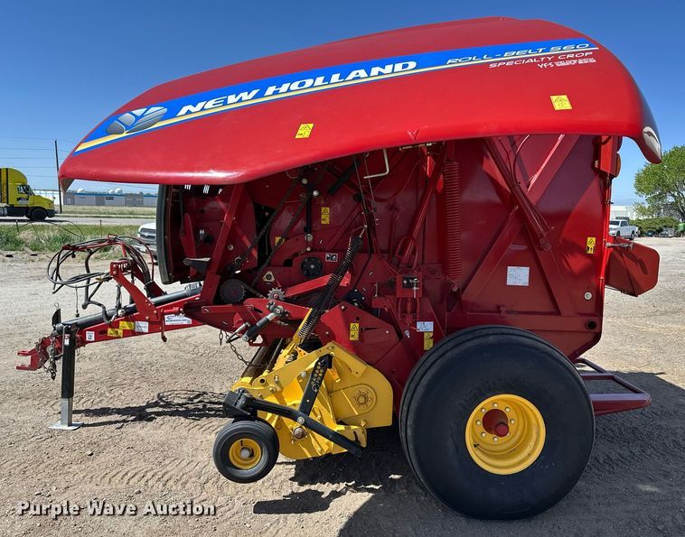 image for item DF8501 2018 New Holland 560RB round baler