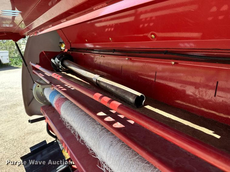 image for item DF8501 2018 New Holland 560RB round baler