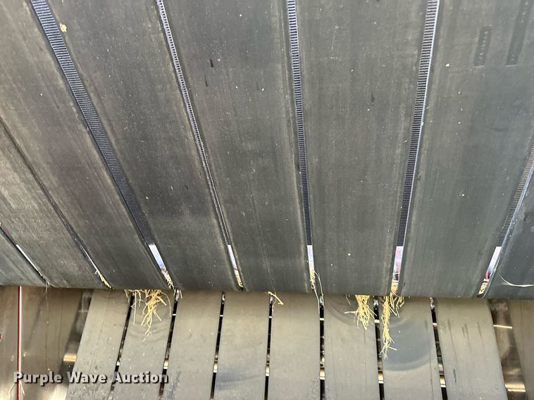 image for item DF8501 2018 New Holland 560RB round baler