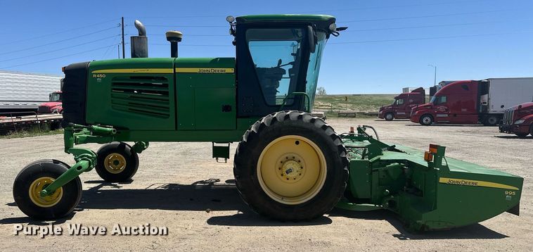 image for item DF8502 2013 John Deere R450 swather / windrower