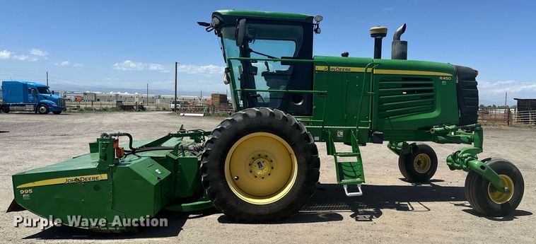 image for item DF8502 2013 John Deere R450 swather / windrower