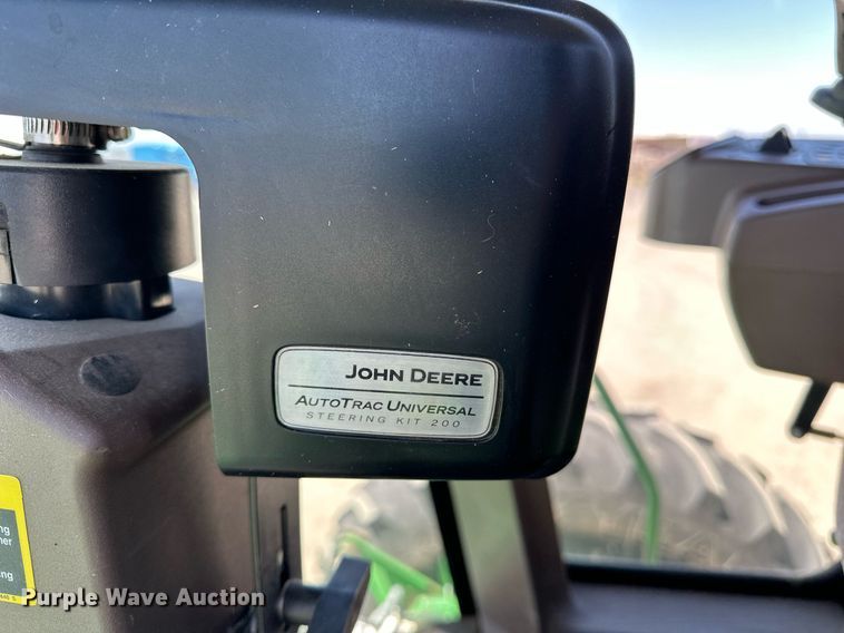 image for item DF8502 2013 John Deere R450 swather / windrower