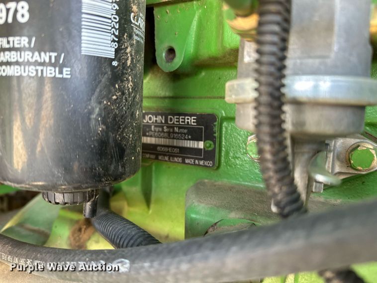 image for item DF8502 2013 John Deere R450 swather / windrower