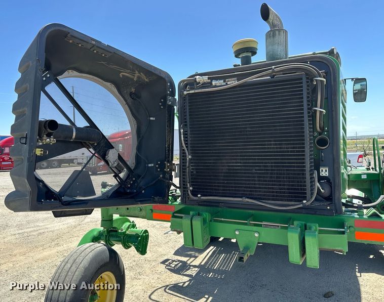 image for item DF8502 2013 John Deere R450 swather / windrower