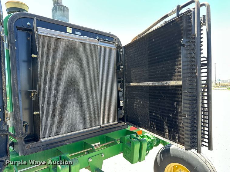 image for item DF8502 2013 John Deere R450 swather / windrower